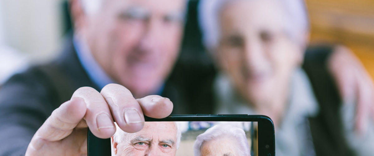 Os benefícios da tecnologia na vida dos idosos