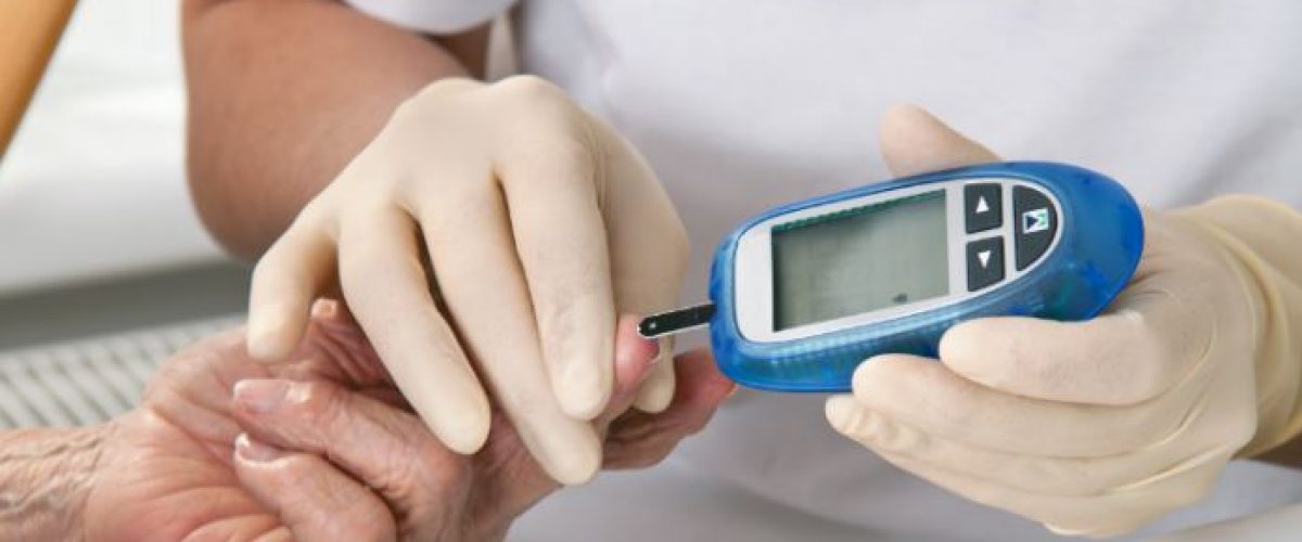 Diabetes na terceira idade? Saiba como lidar