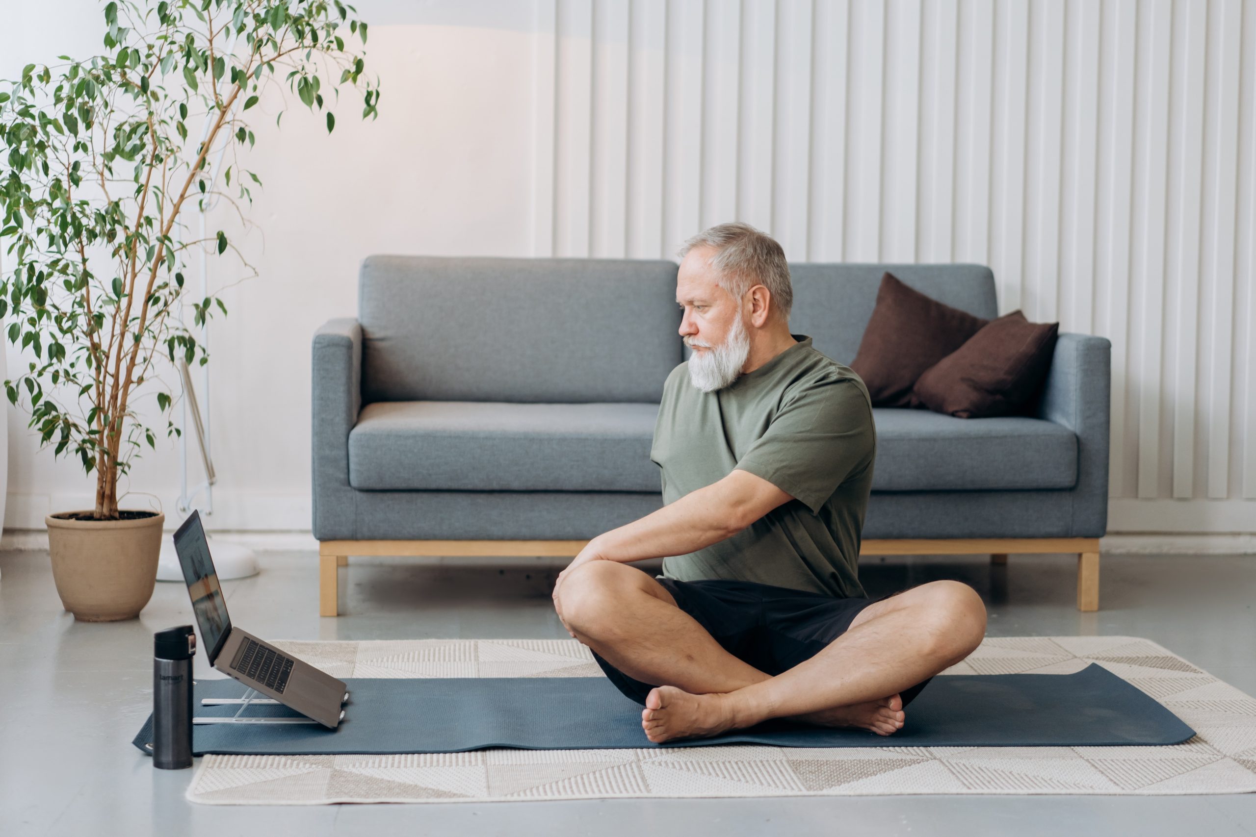 CONHEÇA OS BENEFÍCIOS DO PILATES PARA IDOSOS