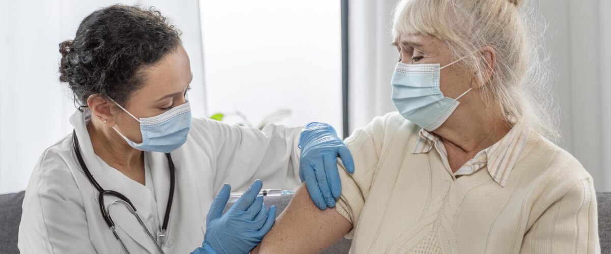 Prevenção de Doenças no Envelhecimento: Vacinação e Cuidados com a Saúde
